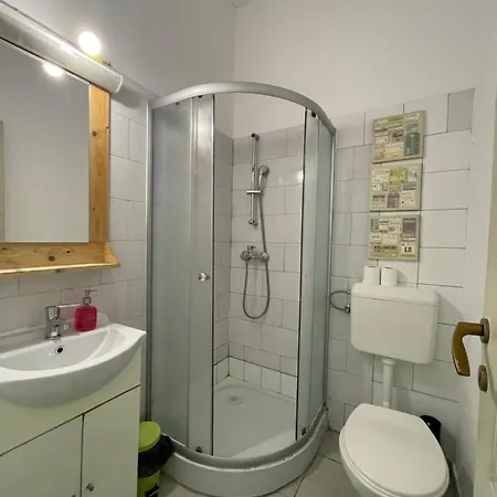 Victoria Poshtel ブカレスト