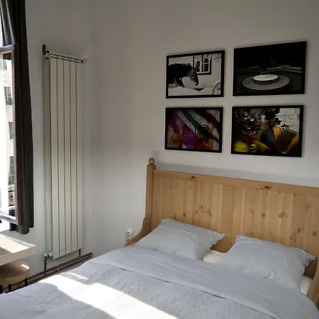 Victoria Poshtel ブカレスト