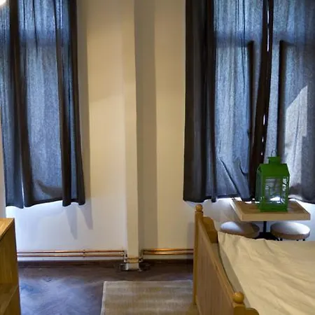 Hostel Victoria Poshtel Βουκουρέστι