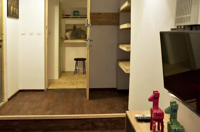 Hostel Victoria Poshtel Bucharest