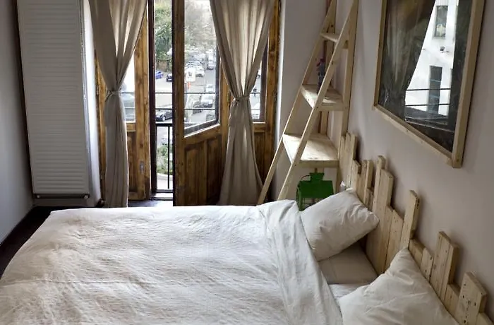 Victoria Poshtel Bukurešť