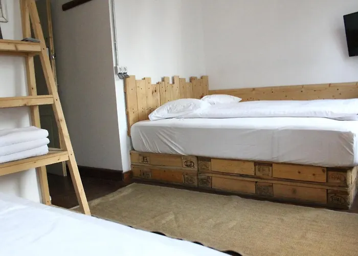 Victoria Poshtel Bukurešť