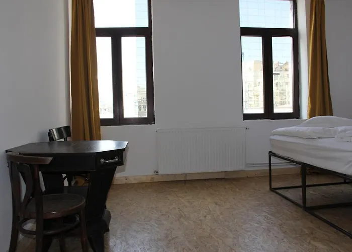 Hostel Victoria Poshtel Bucharest