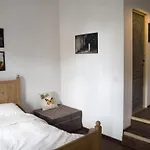 Victoria Poshtel Vandrerhjem *
