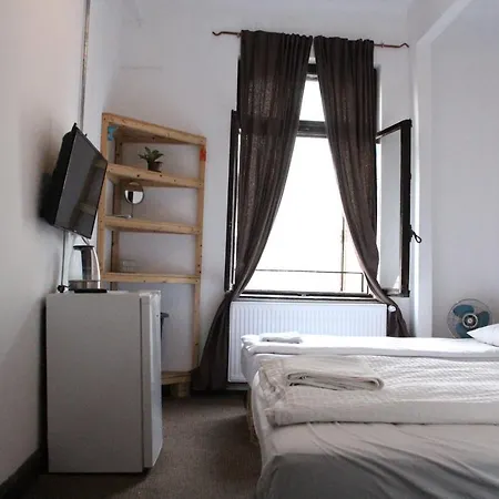 Victoria Poshtel Bukarest