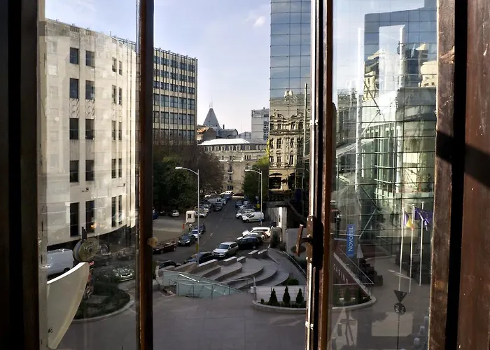 Victoria Poshtel Hostel *