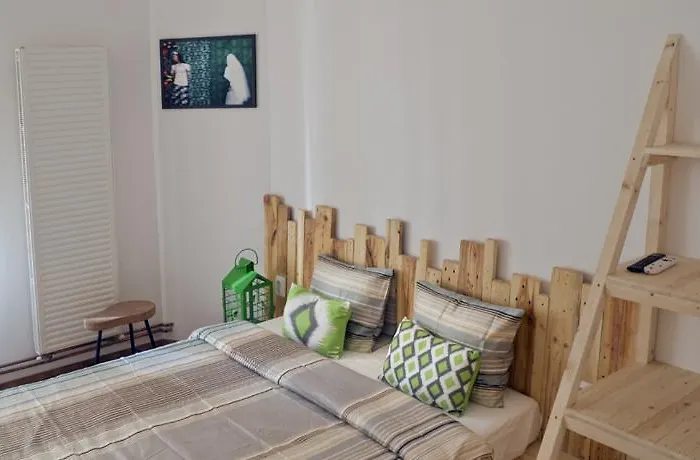 Victoria Poshtel * Bukurešť